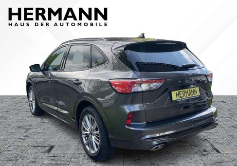 Ford Kuga, 2021