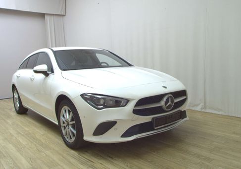 Mercedes-Benz CLA 180, 2020 3