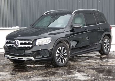 Mercedes-Benz GLB 180, 2022