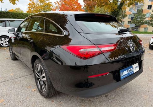 Mercedes-Benz CLA 250, 2022