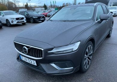 Volvo V60, 2023