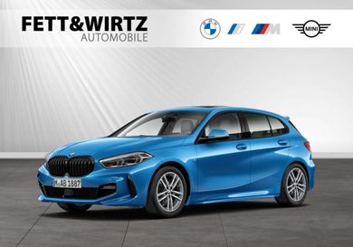 BMW 118, 2021