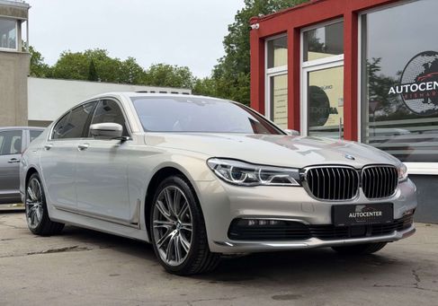 BMW 740, 2018