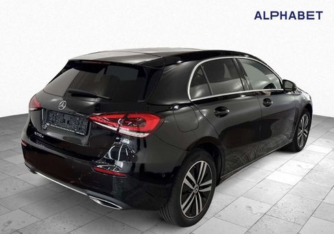 Mercedes-Benz A 250, 2022