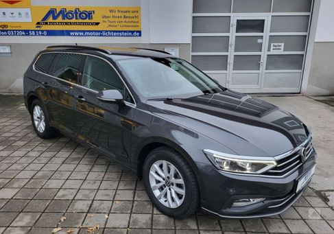 Volkswagen Passat Variant, 2023