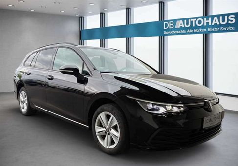 Volkswagen Golf, 2024