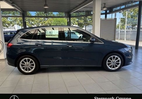 Mercedes-Benz B 180, 2019