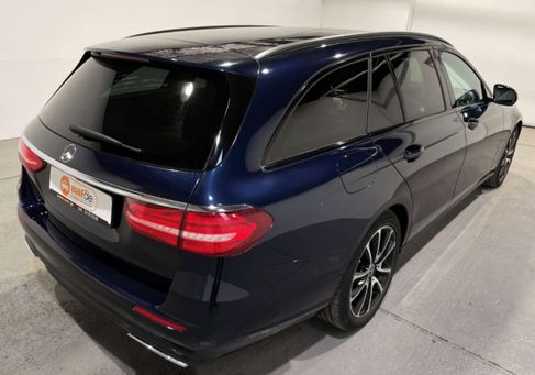 Mercedes-Benz E 200, 2020 3