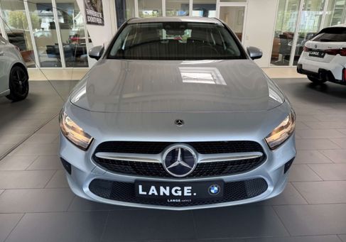 Mercedes-Benz A 200, 2021