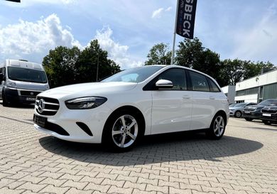 Mercedes-Benz B 220, 2022