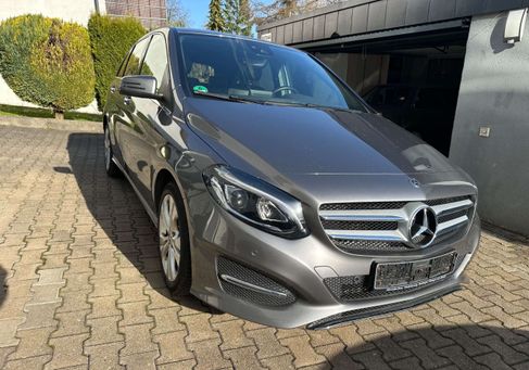 Mercedes-Benz B 220, 2017