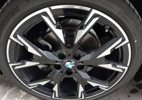 BMW 120, 2025