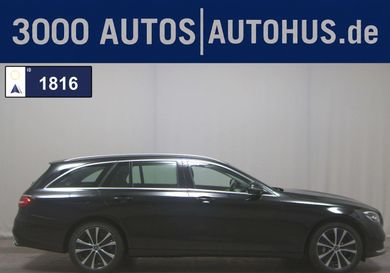 Mercedes-Benz E 300, 2022
