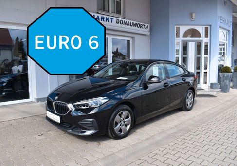 BMW 218, 2022 2