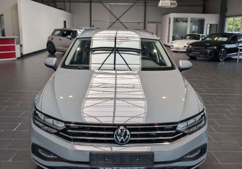 Volkswagen Passat Variant, 2022 3