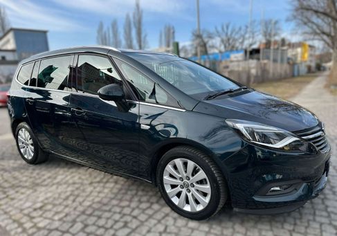 Opel Zafira Tourer, 2017