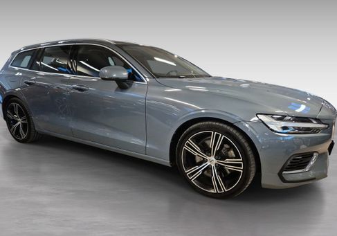 Volvo V60, 2022 2
