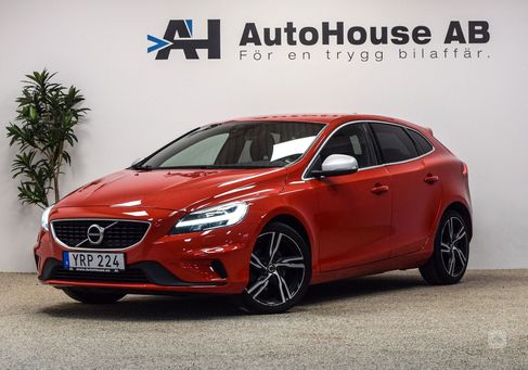 Volvo V40, 2018