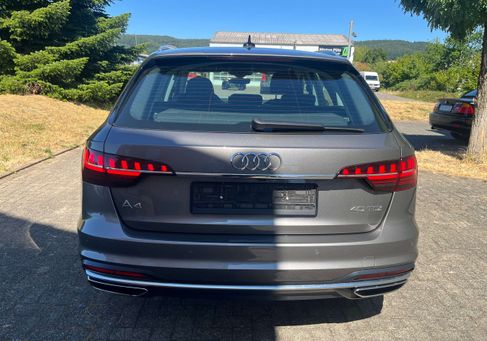 Audi A4, 2022