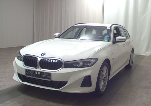 BMW 320, 2023