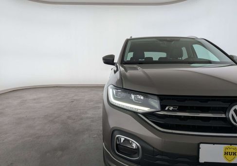 Volkswagen T-Cross, 2019