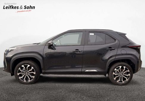 Toyota Yaris Cross, 2025