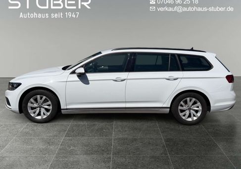 Volkswagen Passat Variant, 2023 3