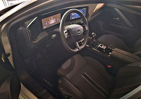 Opel Astra, 2024