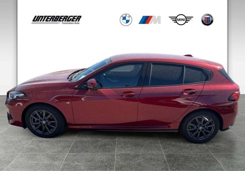 BMW 120, 2025