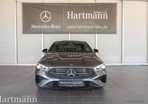 Mercedes-Benz CLA 180, 2024