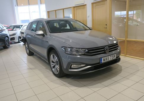 Volkswagen Passat, 2023