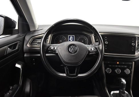 Volkswagen T-Roc, 2018 2