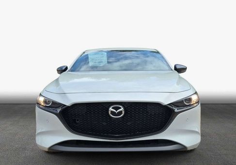 Mazda 3, 2025