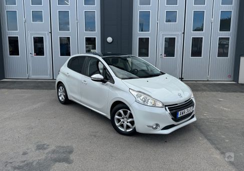 Peugeot 208, 2014