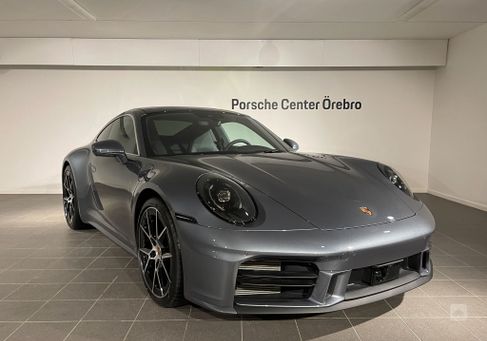 Porsche 911, 2025