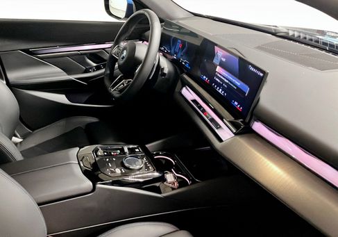 BMW 530, 2026 3