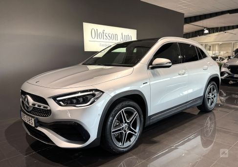 Mercedes-Benz GLA 250, 2021