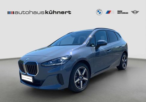 BMW 220, 2023
