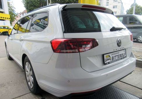 Volkswagen Passat Variant, 2023 3