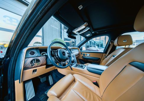 Rolls-Royce Cullinan, 2019