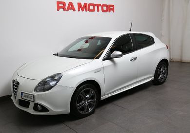 Alfa Romeo Giulietta, 2016