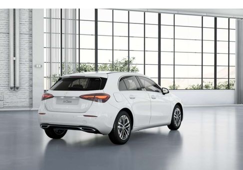 Mercedes-Benz A 250, 2025