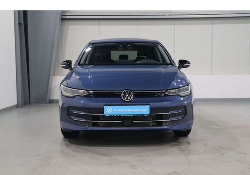 Volkswagen Golf, 2025