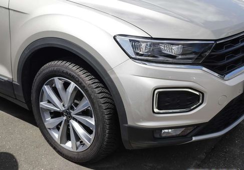 Volkswagen T-Roc, 2021