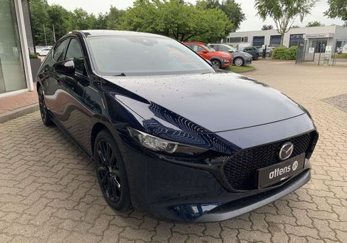 Mazda 3, 2022