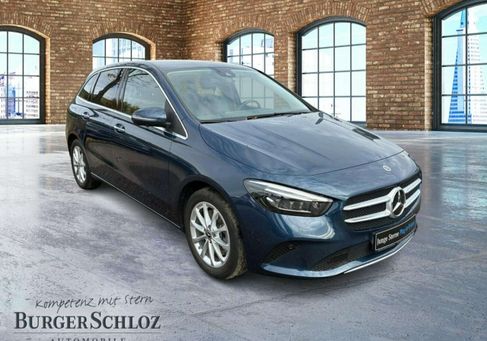 Mercedes-Benz B 250, 2022