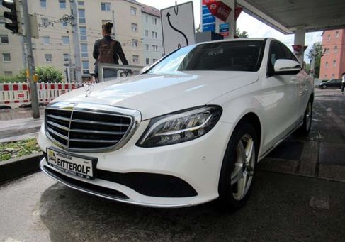 Mercedes-Benz C 200, 2020