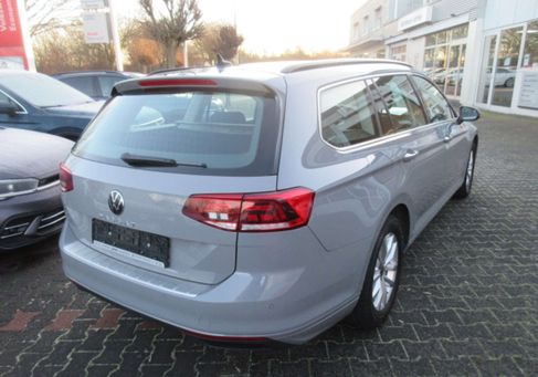Volkswagen Passat Variant, 2022 3