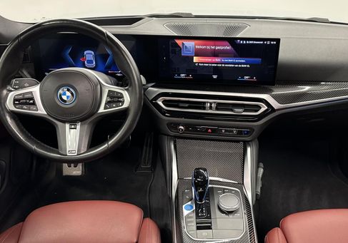 BMW i4, 2022