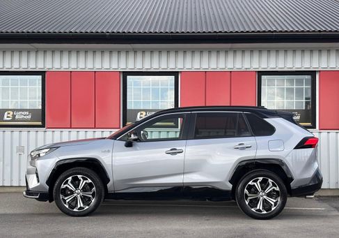Toyota RAV 4, 2022 3